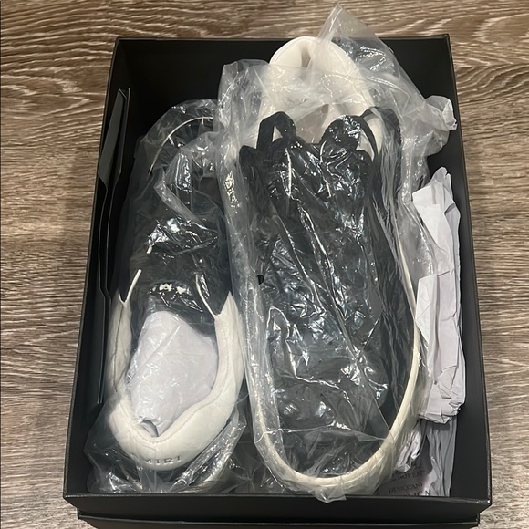 Black and White Men's Sneakers - Picture 6 of 6